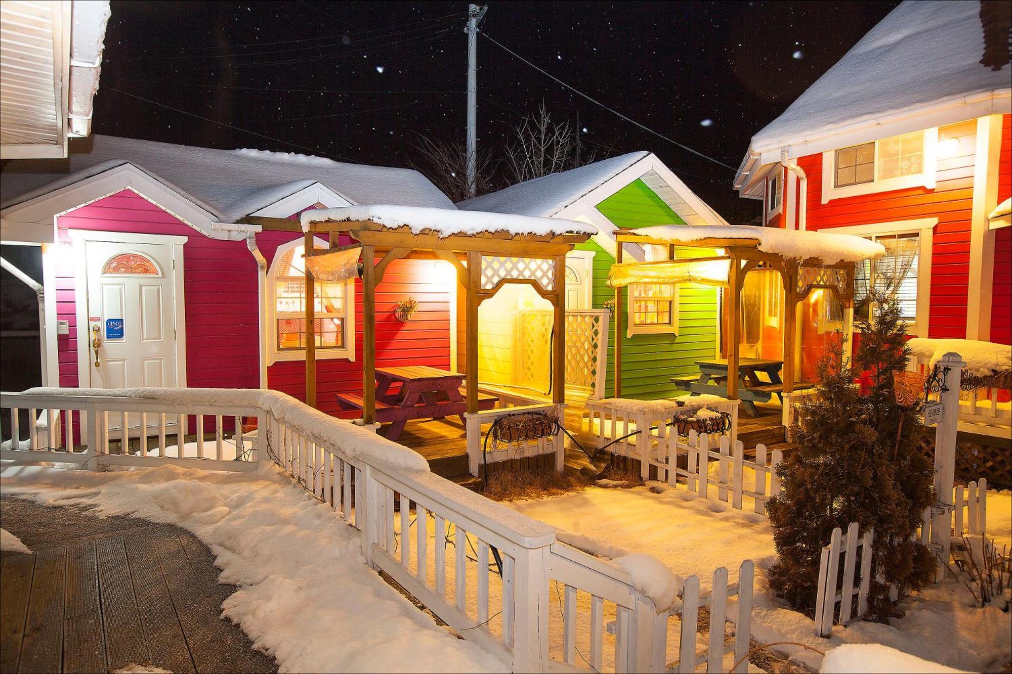 Polaris Tourist Pension Gyeongju Bagian luar foto
