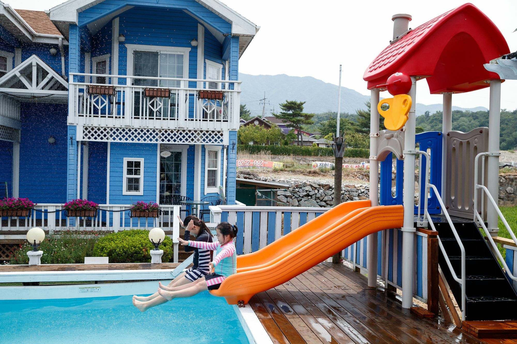 Polaris Tourist Pension Gyeongju Bagian luar foto